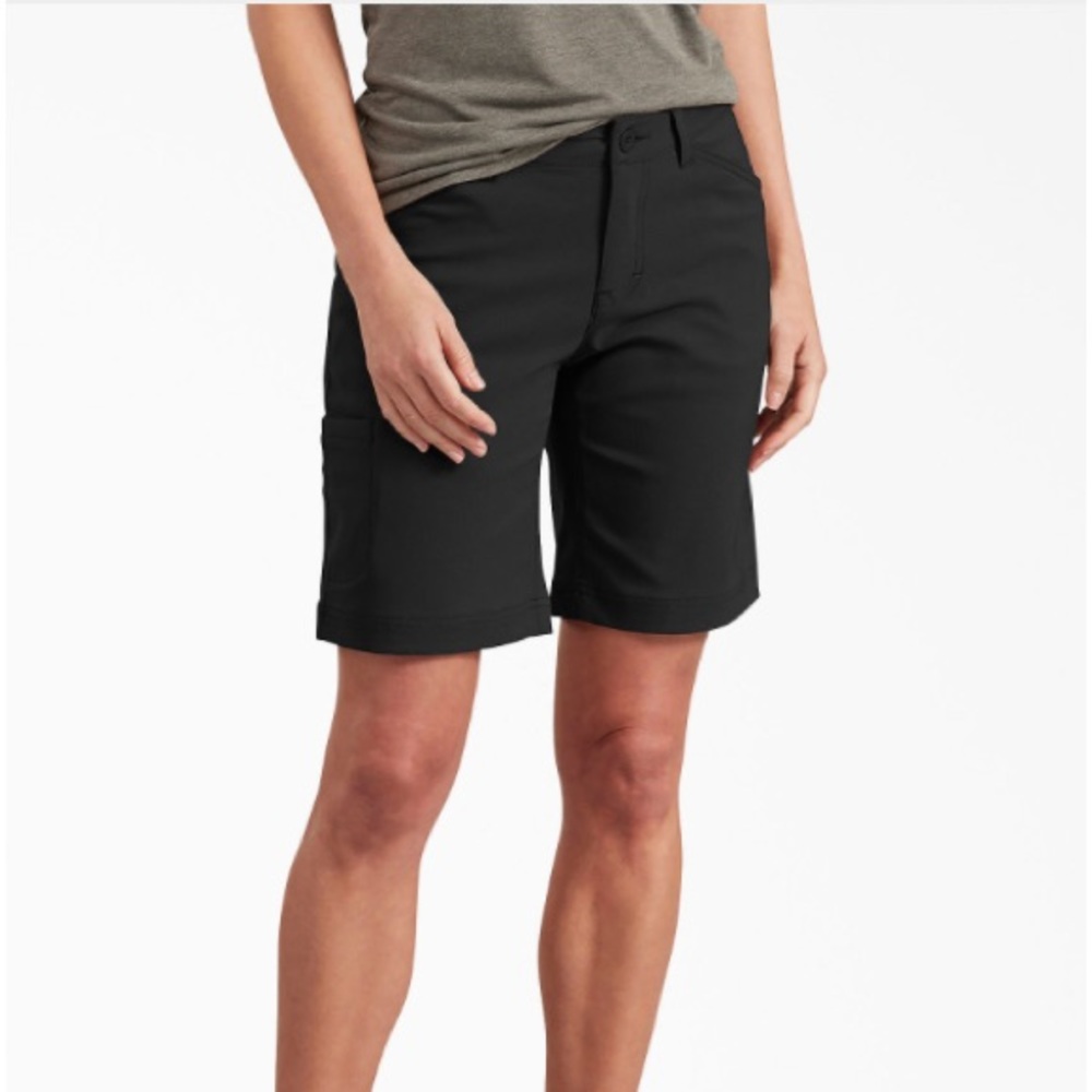 Dickie’s Women’s Black 9” Shorts Size 10